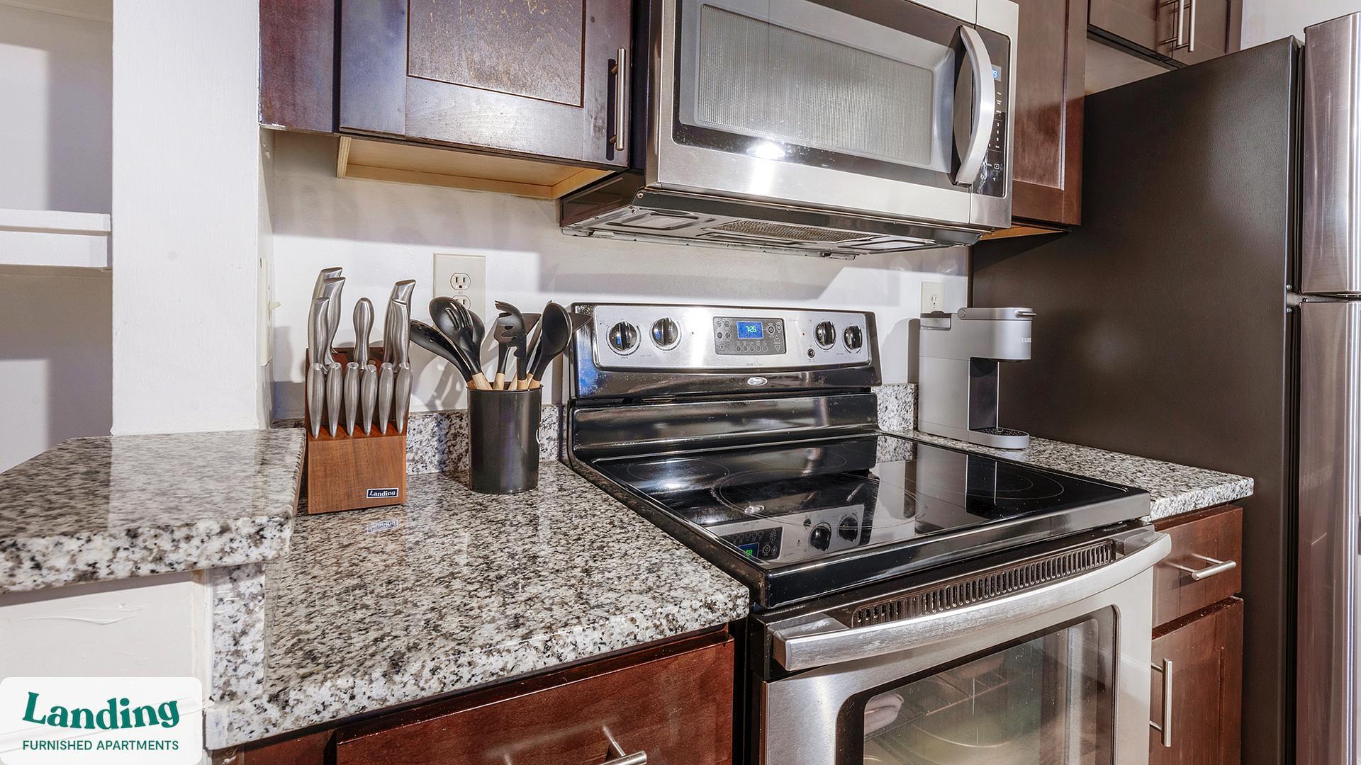 Building Photo - 121 S Fremont Ave