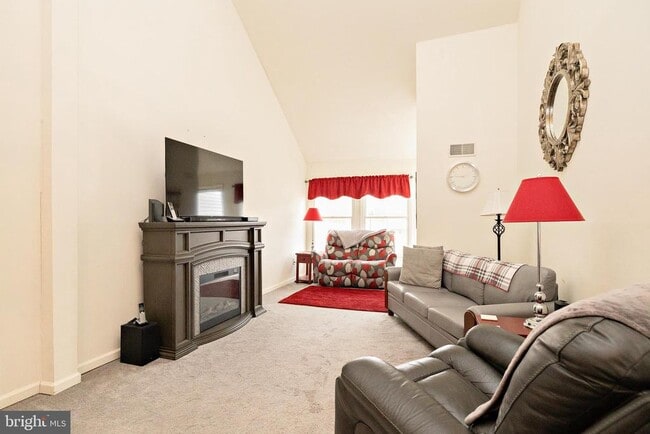 Building Photo - 937 Magnolia Rd