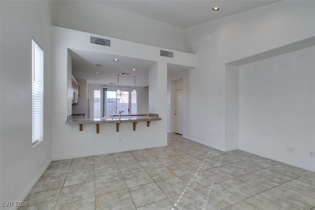 Building Photo - 2832 Glistening Grove Ave