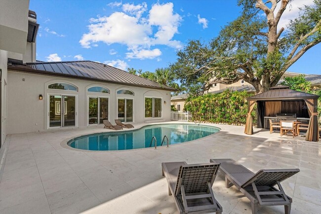 Building Photo - 1707 Caribbean Dr