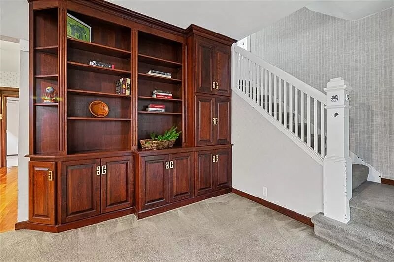 Building Photo - 5353 Beeler St