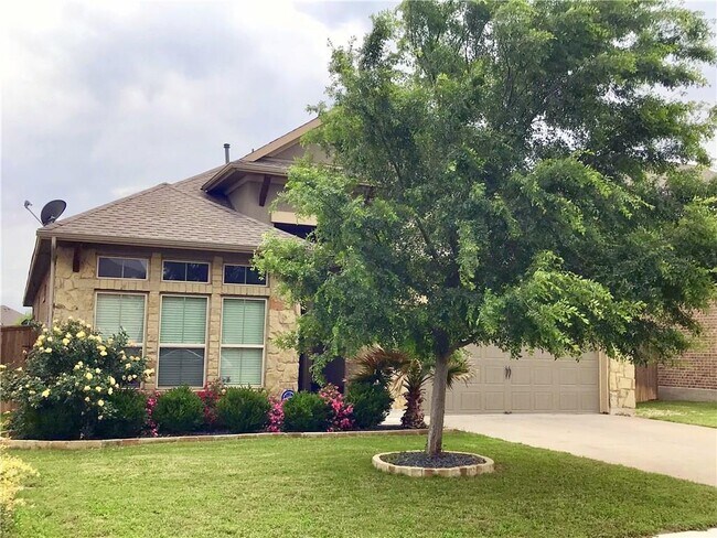 Building Photo - 704 Garner Park Dr