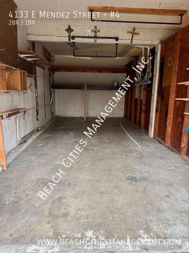 Building Photo - 4133 E Mendez St