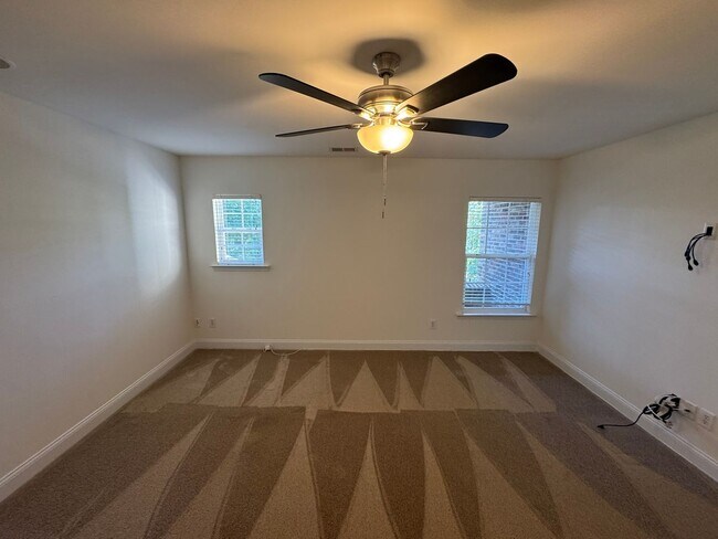 Building Photo - 6622 Latherton Ln