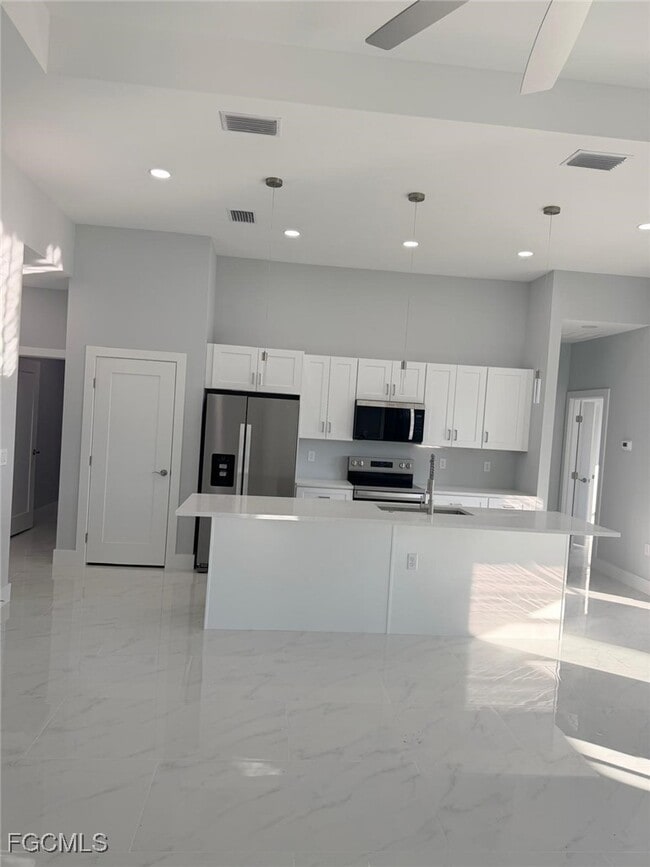 Building Photo - 313 El Dorado Blvd N