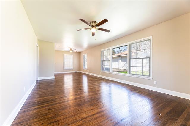 Building Photo - 1761 Mariposa Dr