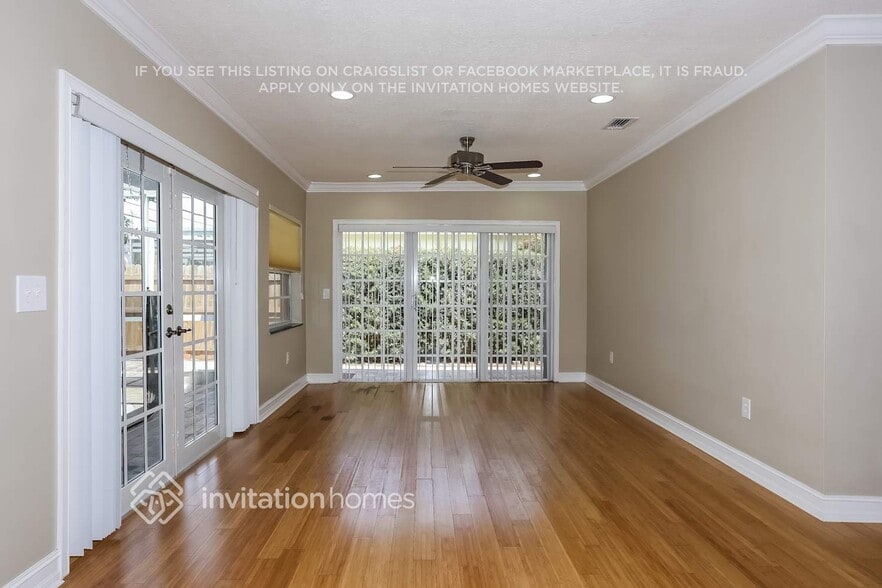 Building Photo - 835 NW 7th St