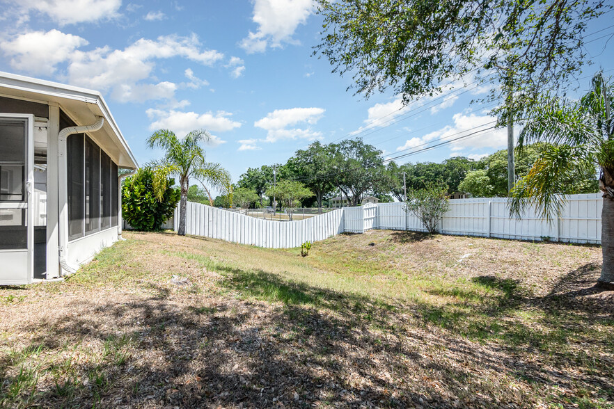Building Photo - 5330 Keely Ct