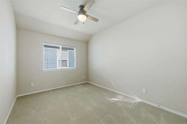 Building Photo - 9028 Manana St