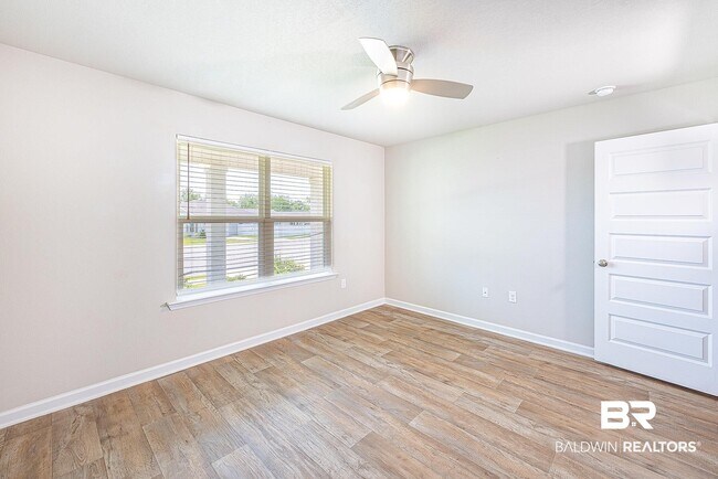 Building Photo - 24606 Alamitos Trace Dr