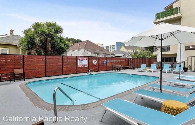 Building Photo - 77 Fairmount Ave