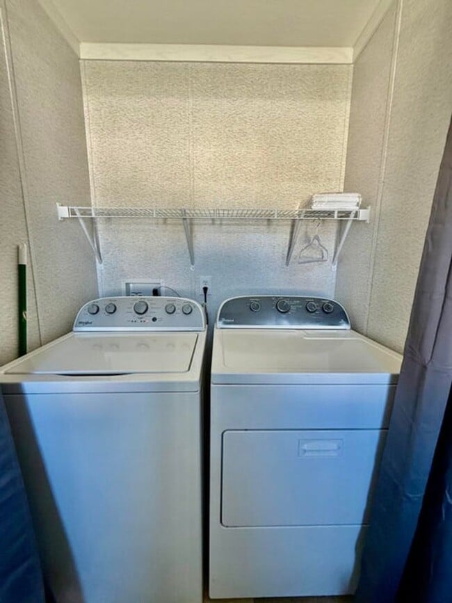 Building Photo - Hobe Hideaway Annual Rental in Hobe Sound