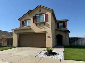 Building Photo - Introducing Your Dream Home in Cheney, Was...