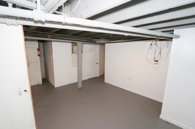 Building Photo - Lovely 3 bedroom home near Howard Universt...