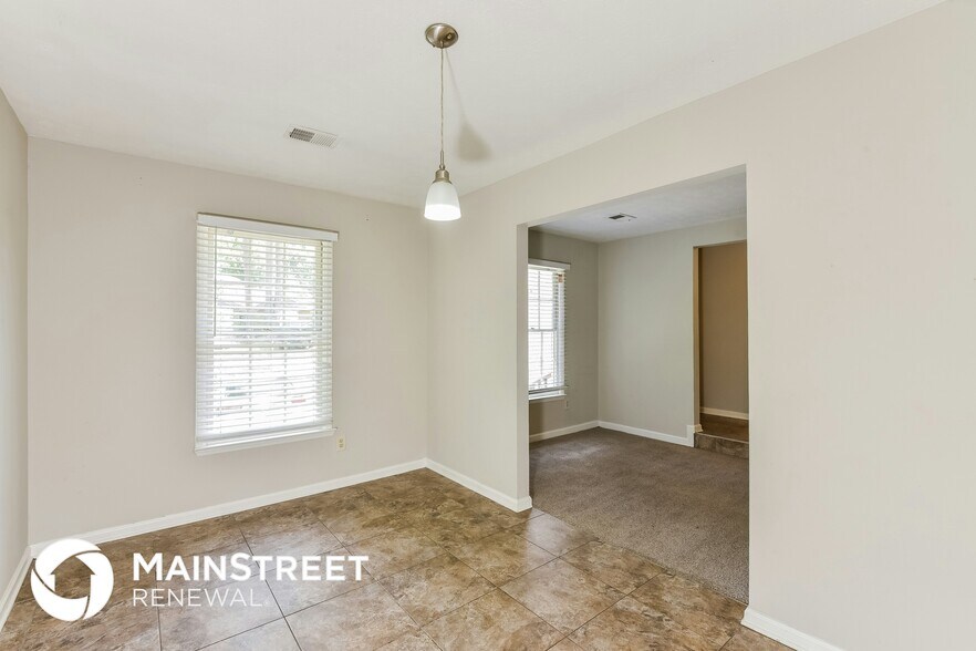 Building Photo - 2070 Corners Cir