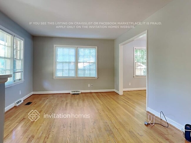 Building Photo - 2501 Wensley Dr