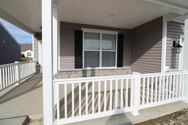Building Photo - 409 Halton Dr