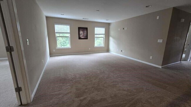 Building Photo - 6860 Rocking Horse Ln