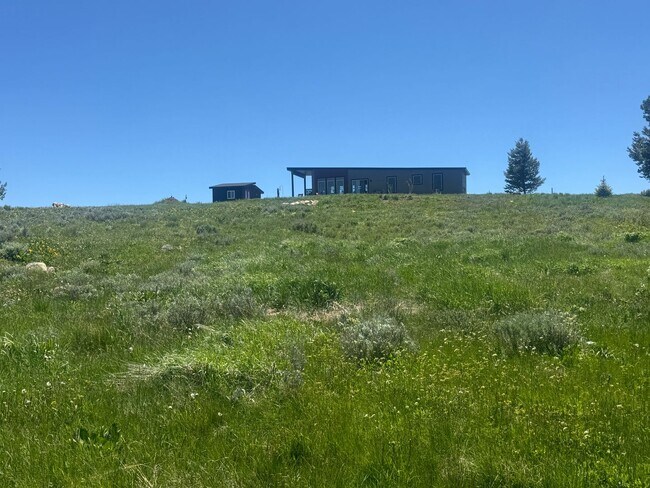 Building Photo - Captain's Cove Cabin Winter Rental