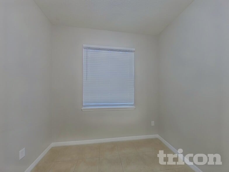 Building Photo - 502 Azalea Bloom Dr