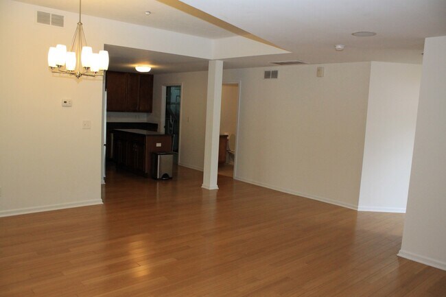 Building Photo - Located in the Detroit-Shoreway Area