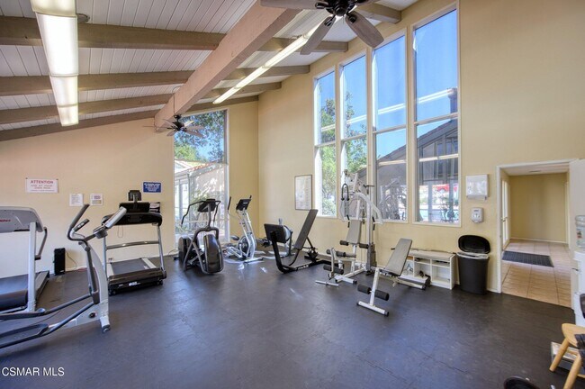 Building Photo - 254 Sequoia Ct