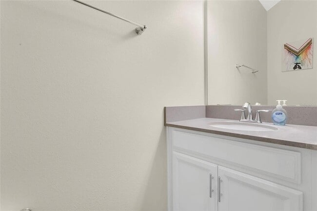 Building Photo - 1208 Payne Stewart Dr