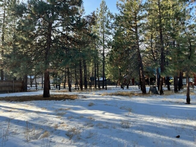 Building Photo - Cozy 3-Bedroom in Beautiful Tollgate! ***water included***