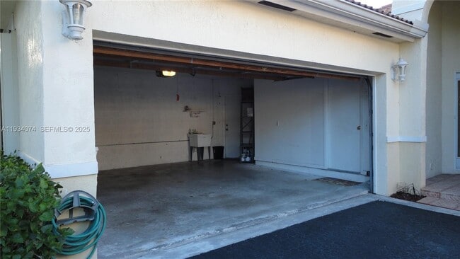 Building Photo - 4779 NW 5th Ct