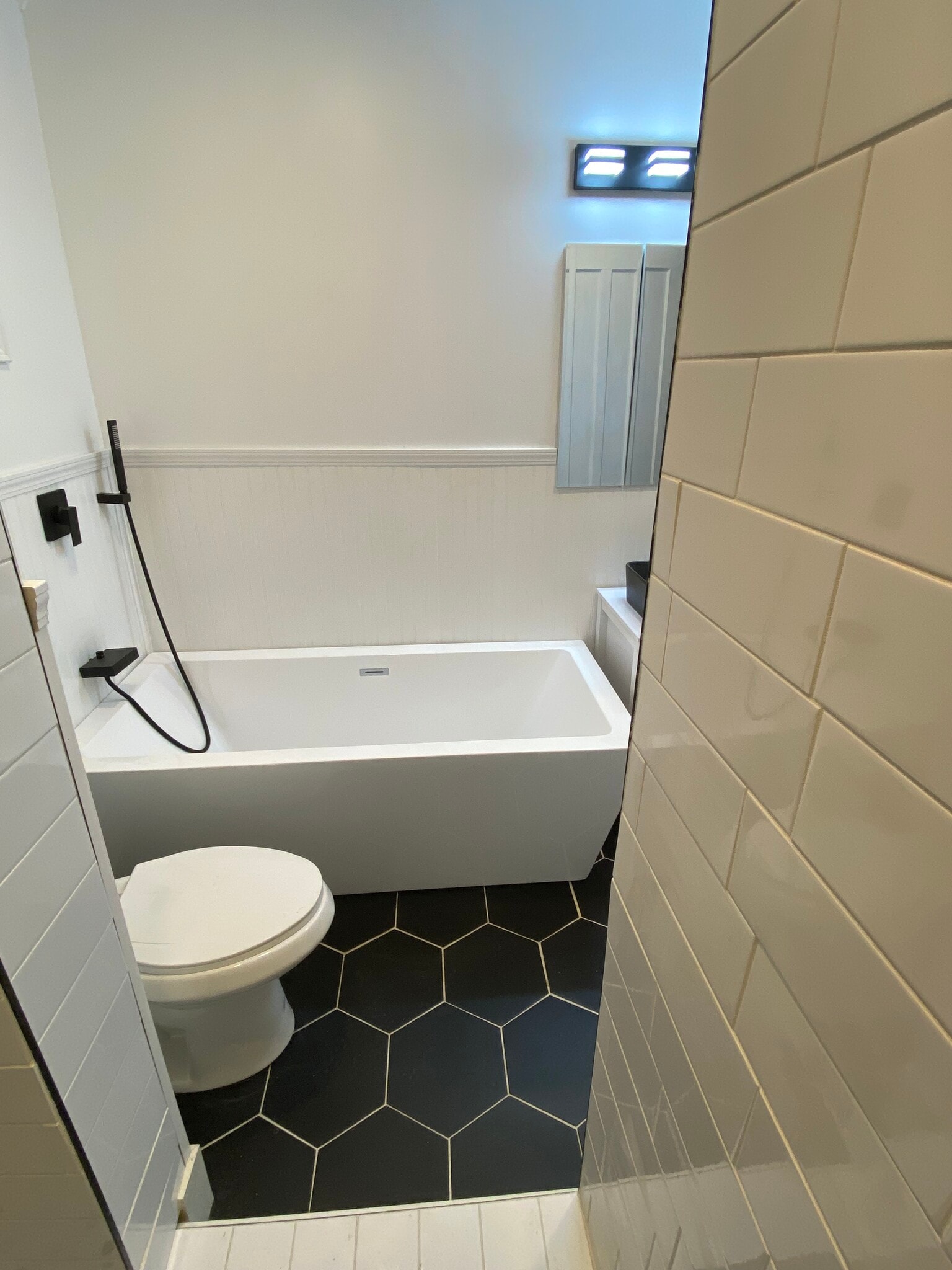 Bathroom - 366 Hudson Ave