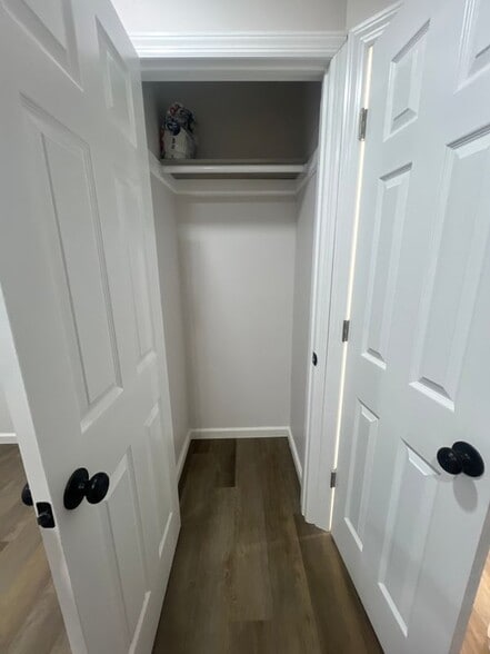 Building Photo - 20 Irving Pl