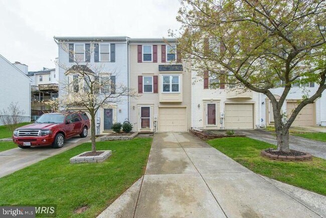 Building Photo - 1127 Kelfield Dr
