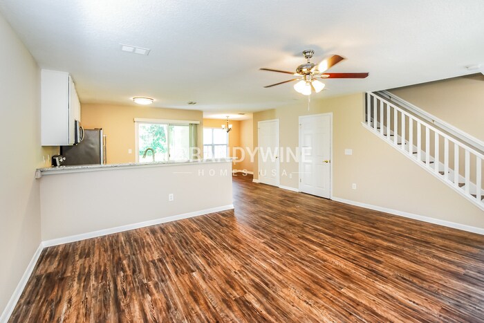 Building Photo - 1571 N Whitney St