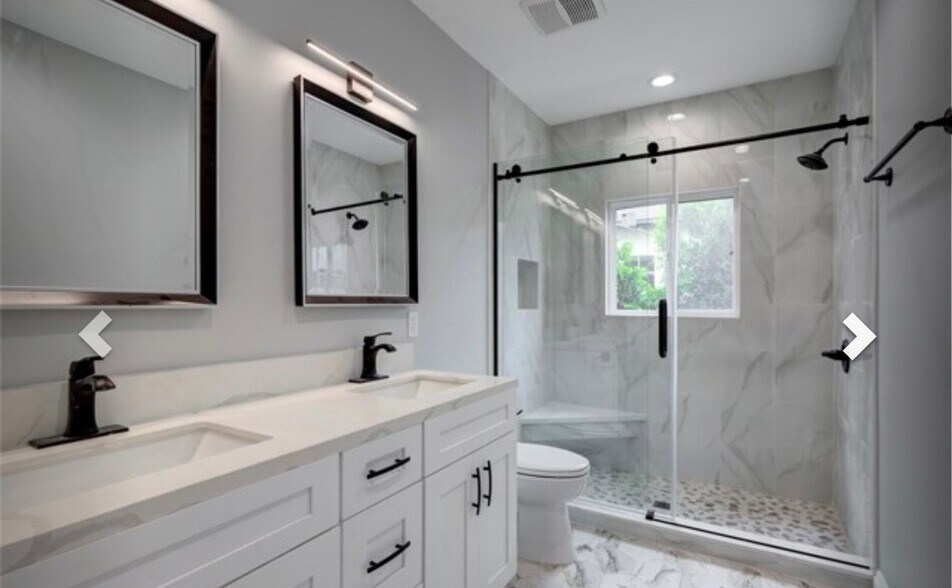 Building Photo - 1241 Meadowbrook Ave