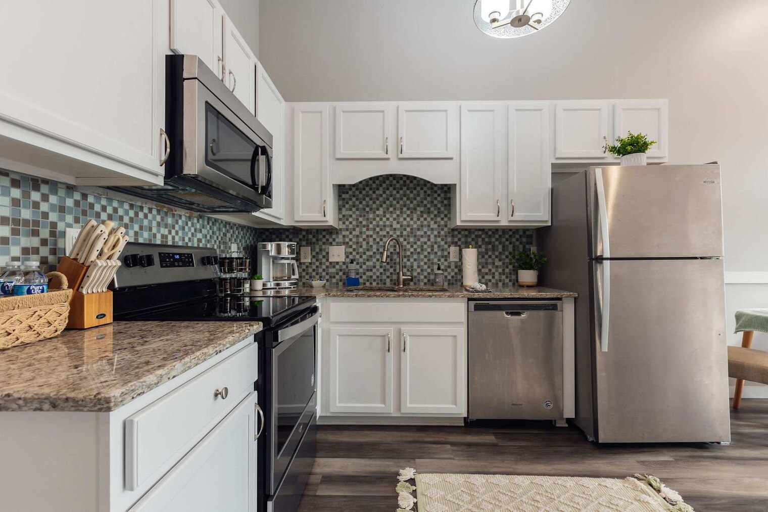 Building Photo - 117 Spring St