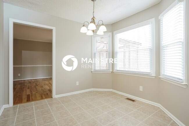 Building Photo - 3 Bedroom Pet-Friendly Home in Garner, NC with Main Street Renewal