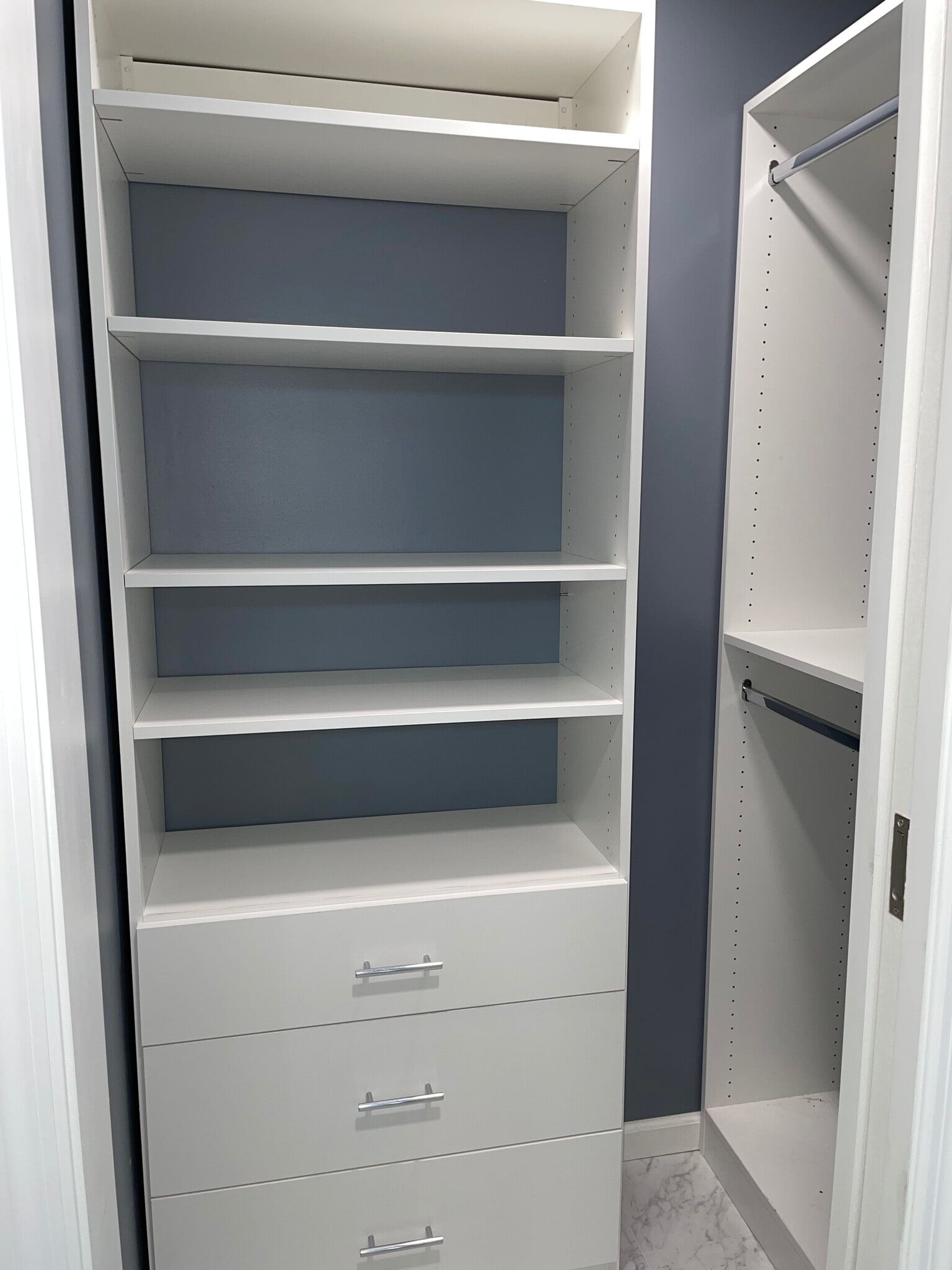 Master closet - 1010 Country Club Rd