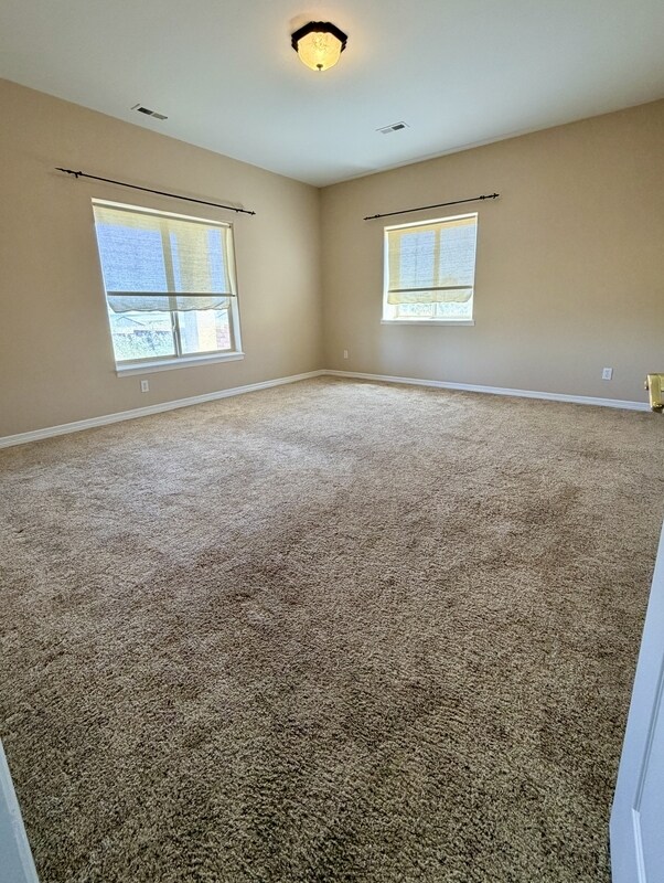 Building Photo - 18515 Peaceful Pines