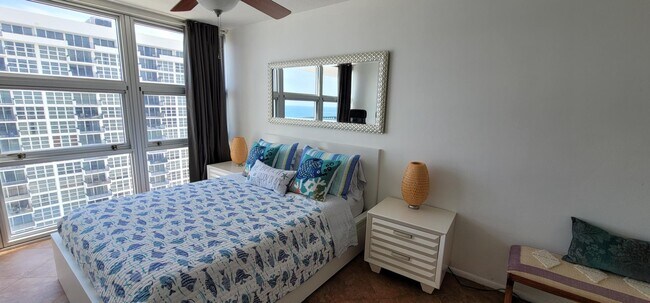 Building Photo - 531 N Ocean Blvd