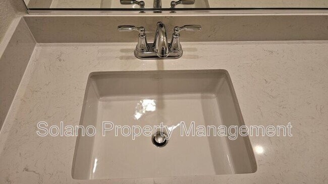 Building Photo - 1317 Essence Ln