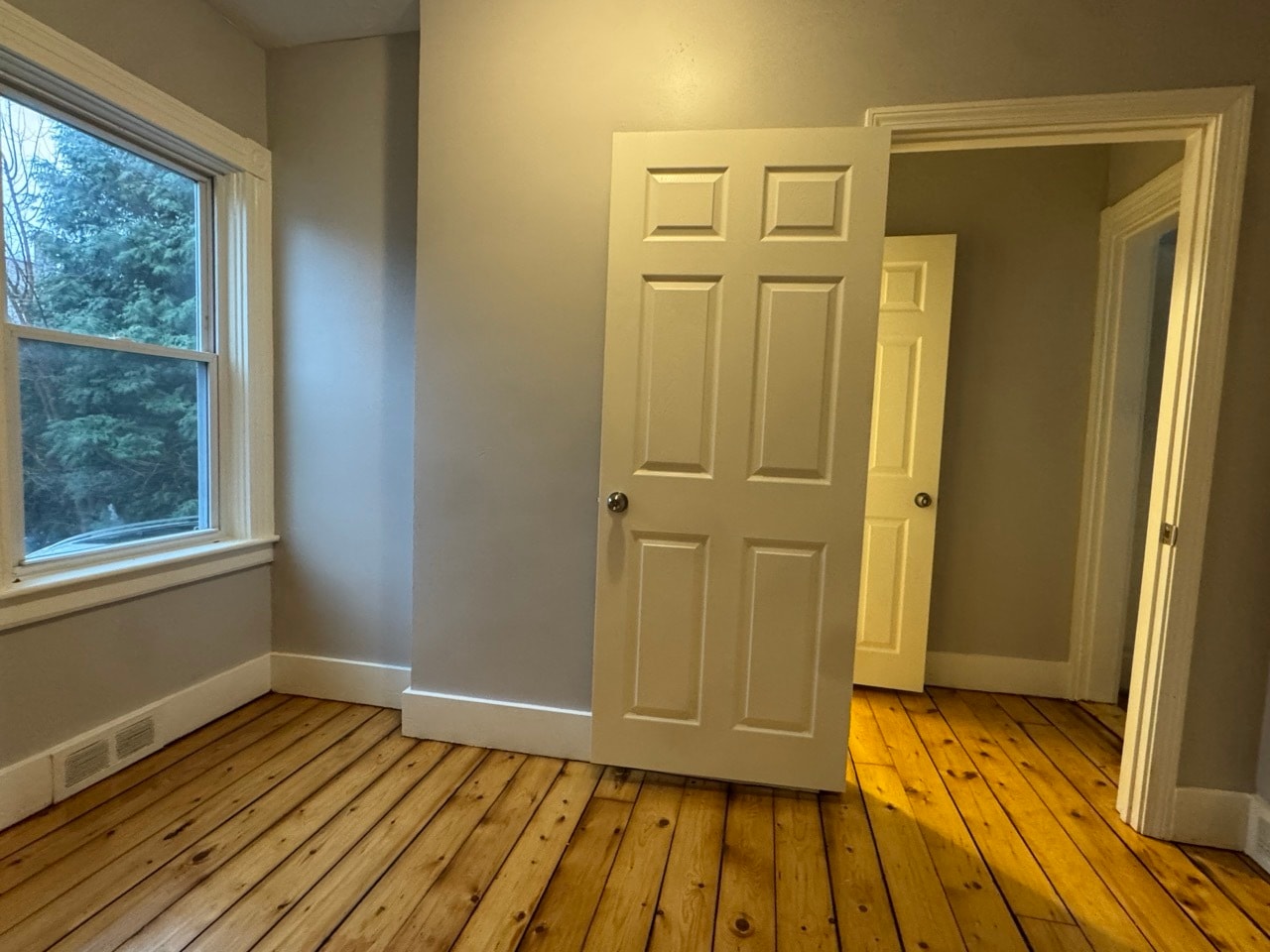 Building Photo - 58 Division St