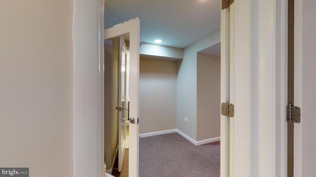 Building Photo - 4208 New Hampshire Ave NW