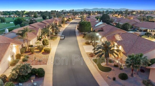 Building Photo - 9418 W Tonto Ln