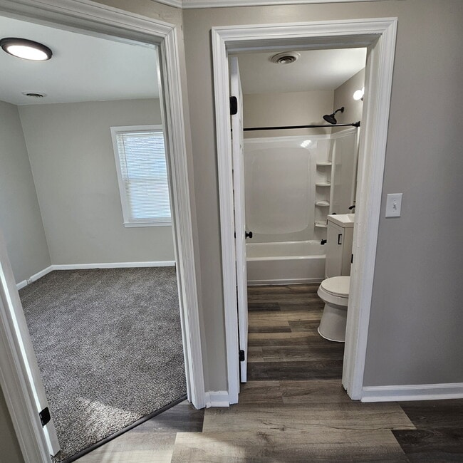 Building Photo - 3 Bedroom Ranch Completely Renovated - New Flooring, Doors and Fixtures, New Bathroom, New Kitche...