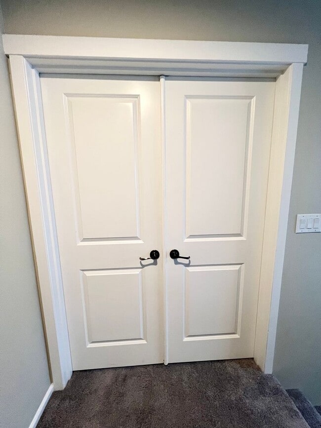 Building Photo - Well maintained 4bd in Lynnwood