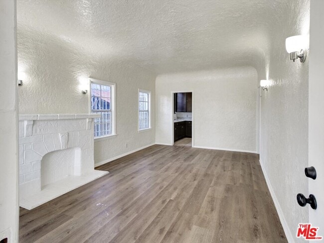 Building Photo - 4222 Hooper Ave.