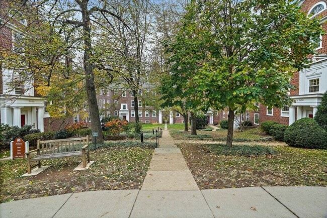 Building Photo - 3810 39th St NW