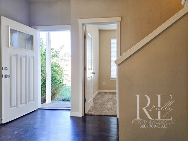 Building Photo - Effortless Elegance in Caldart Heights, Poulsbo