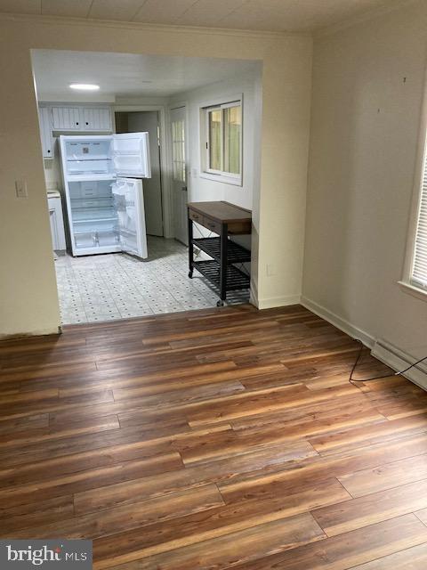 Building Photo - 215 Elder St