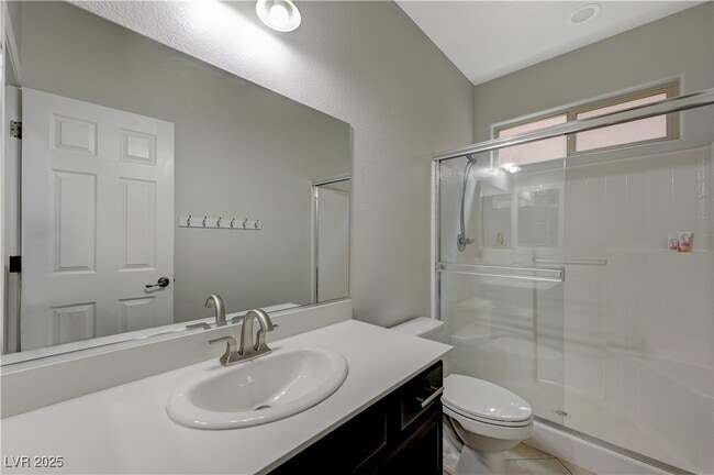 Building Photo - 2977 Queen Lake Ct
